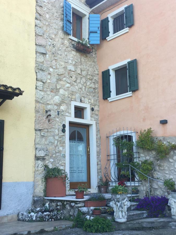 Il Girasole Caprino Veronese Exterior foto