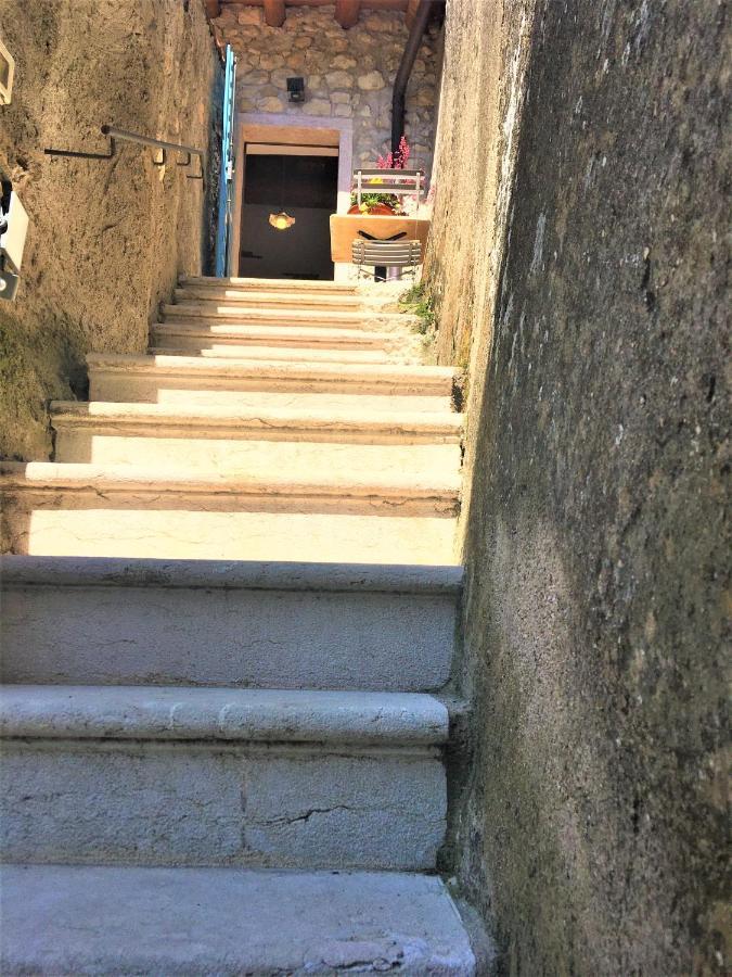 Il Girasole Caprino Veronese Exterior foto